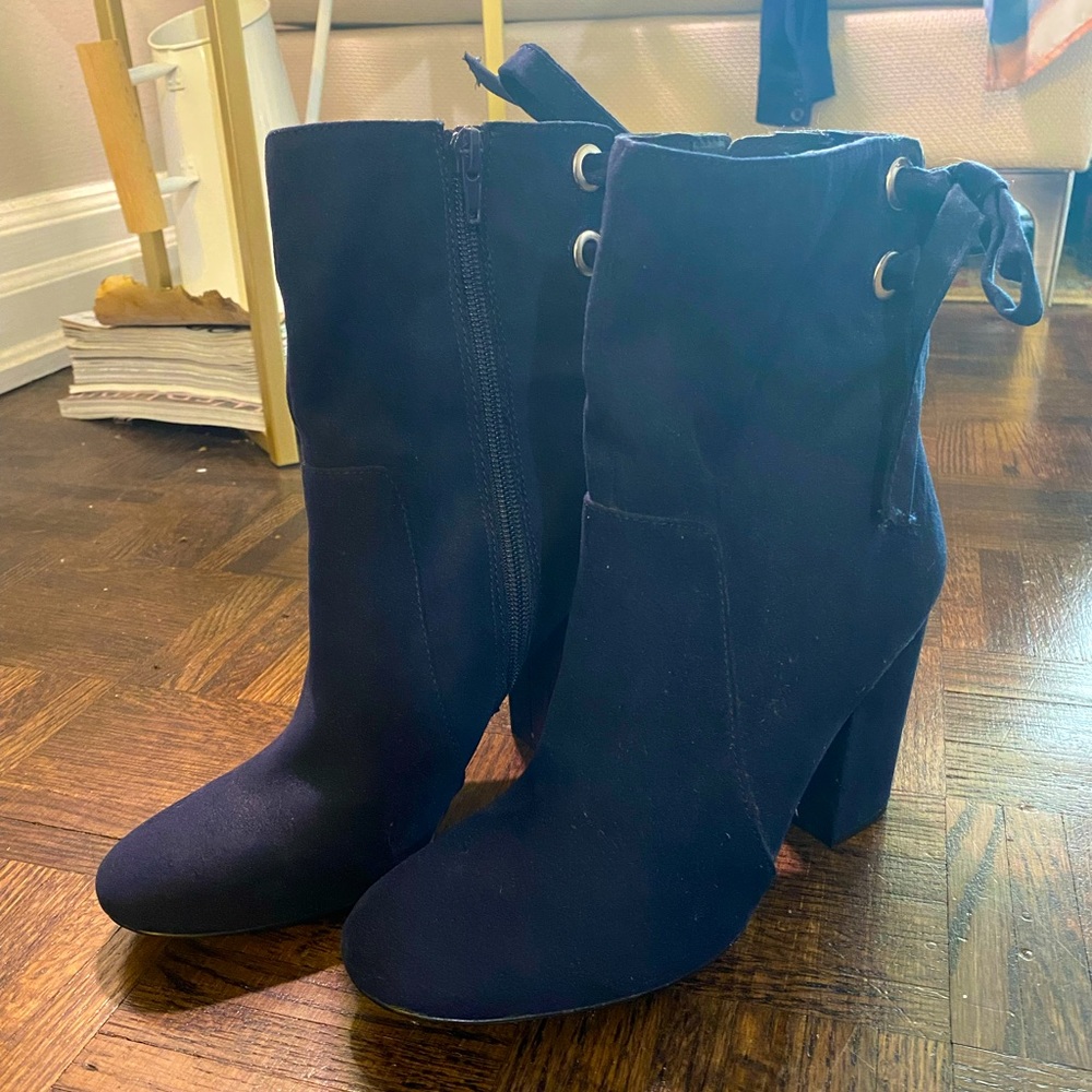 Nine West Navy Booties